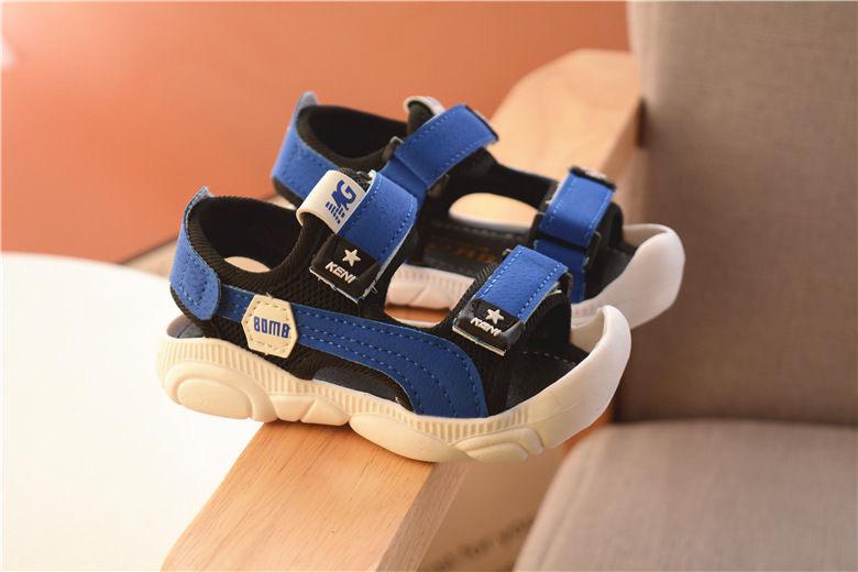 Summer sandals