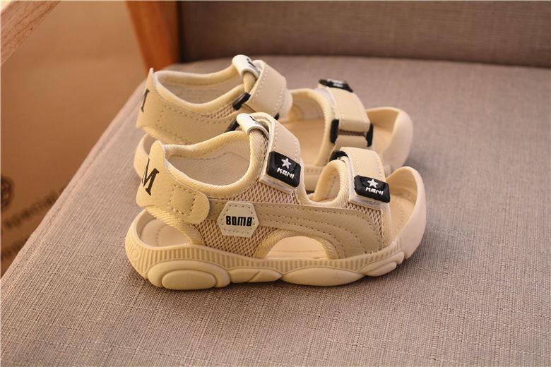 Summer sandals