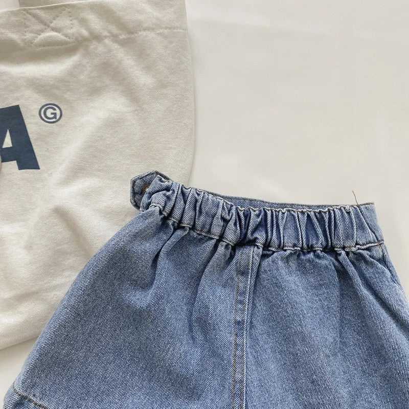 The denim skort