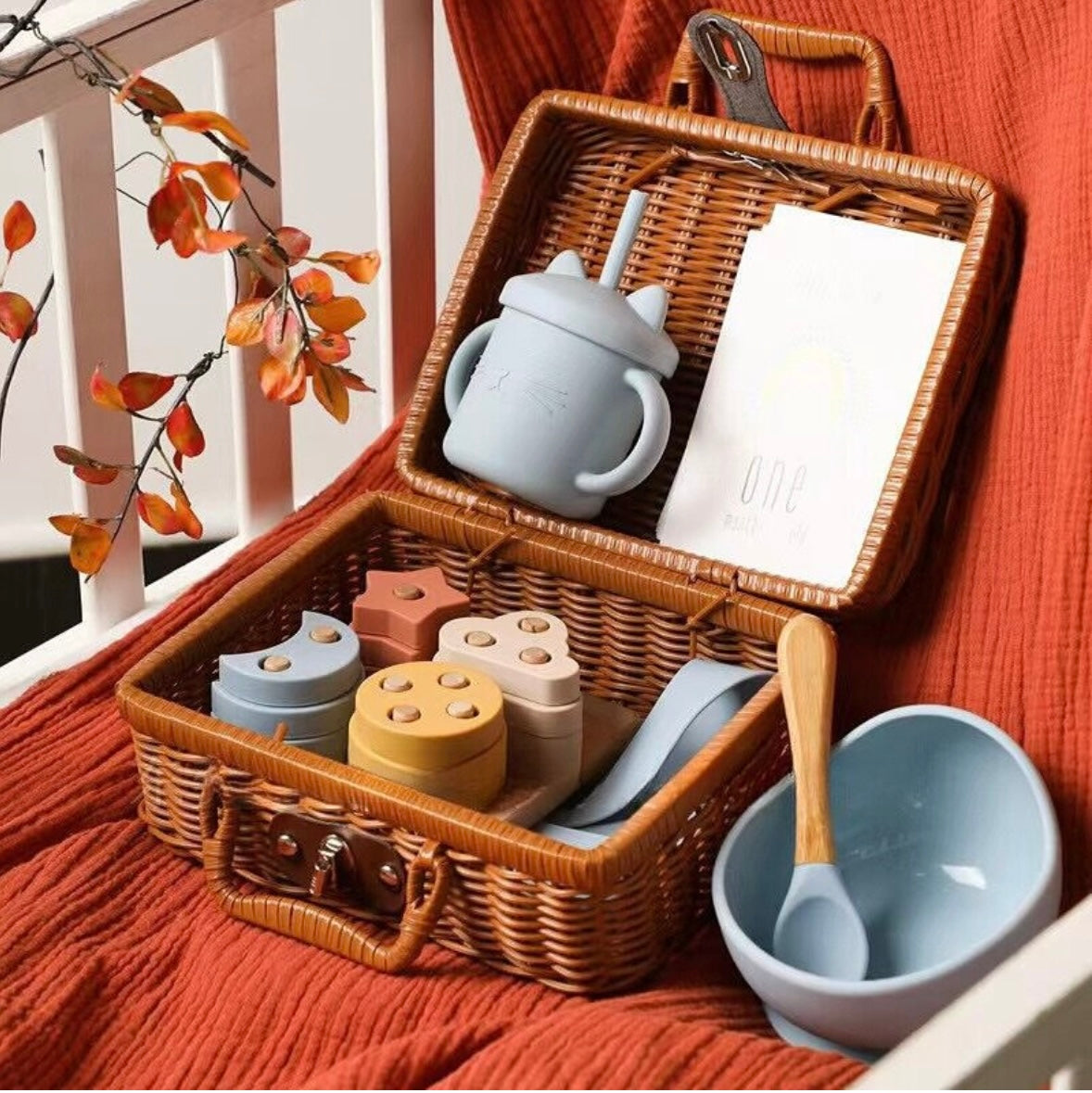 Rattan gift box