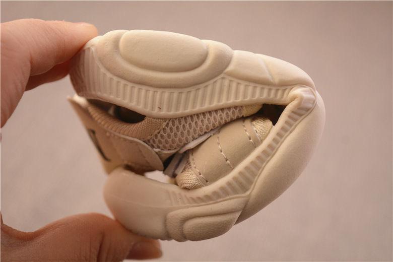 Summer sandals
