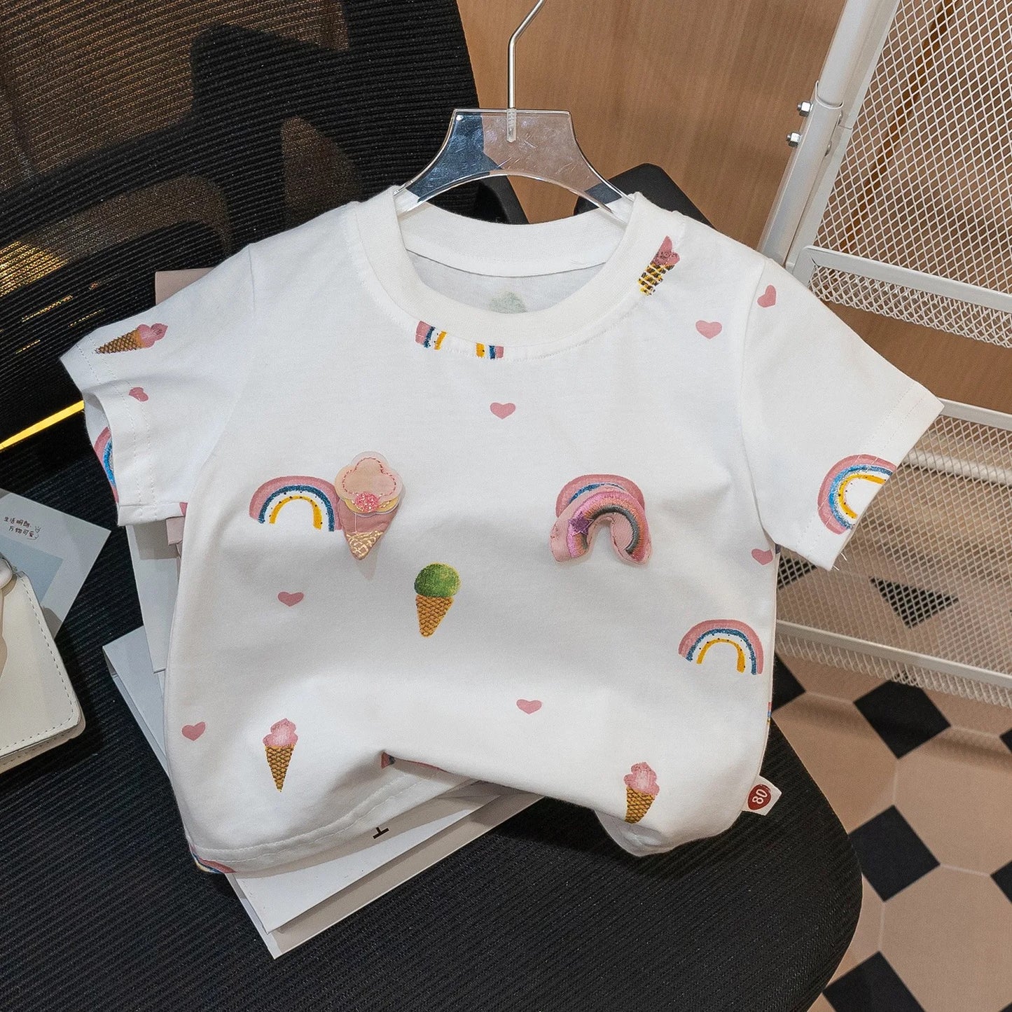 3D rainbow top